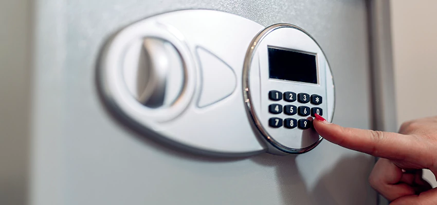 Jewelry Safe Cracking in Temple City, California