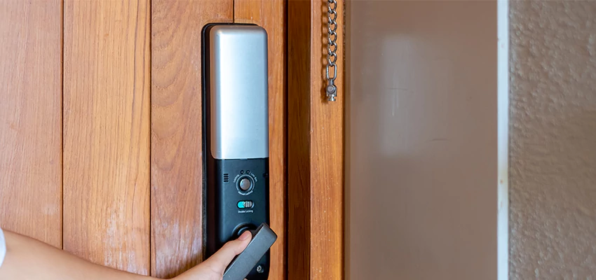 Home Security Electronic Locks Upgrades in Temple City, CA